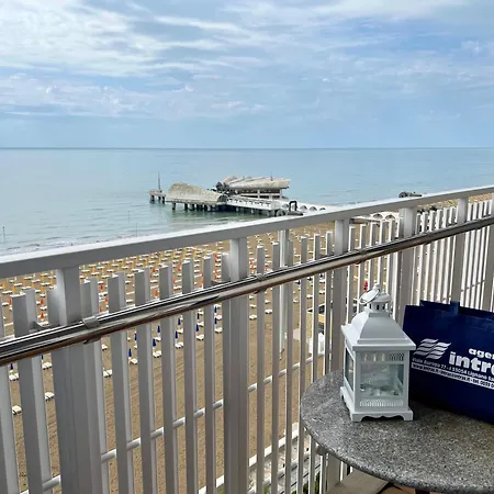 Oriente アパート *